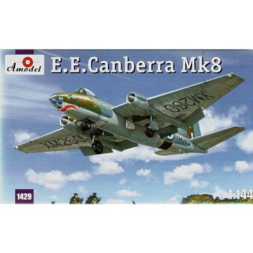 Kit de plastimodelismo para montar – ENGLISH ELECTRIC CANBERRA MK.8 – escala 1/144