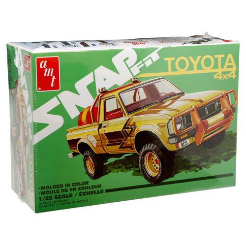 Kit de plastimodelismo para montar e pintar 1980 TOYOTA HILUX SR5 PICKUP (SNAP) - escala 1/25